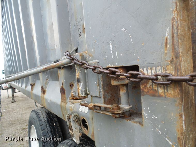 image for item EP9913 2005 Manac 362450 container