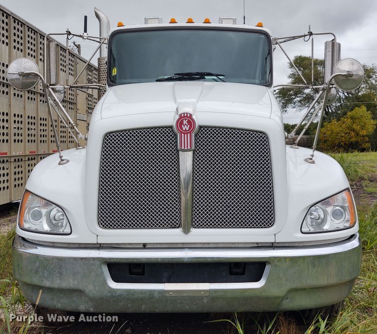 image for item EQ9420 2017 Kenworth T370  truck cab and chassis