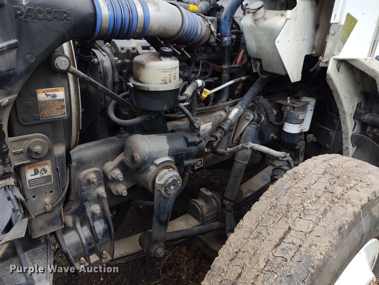 image for item EQ9420 2017 Kenworth T370  truck cab and chassis