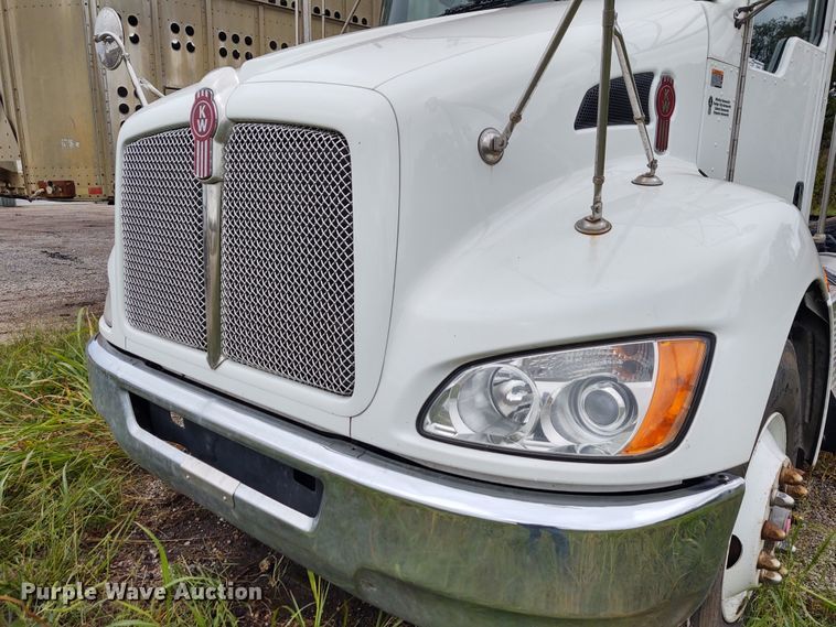 image for item EQ9420 2017 Kenworth T370  truck cab and chassis