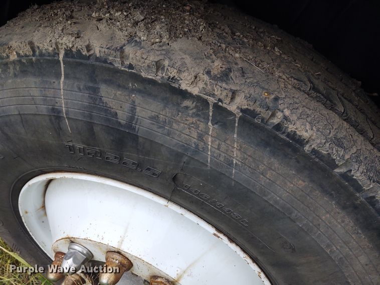 image for item EQ9420 2017 Kenworth T370  truck cab and chassis