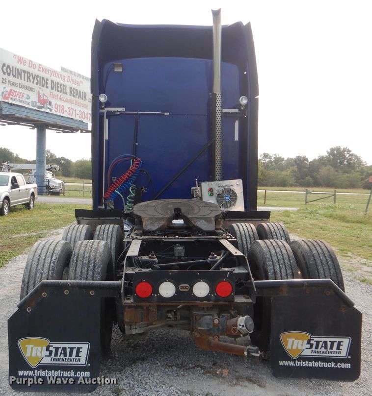 image for item GM9178 2012 Kenworth T660  semi truck