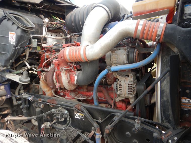 image for item GM9178 2012 Kenworth T660  semi truck