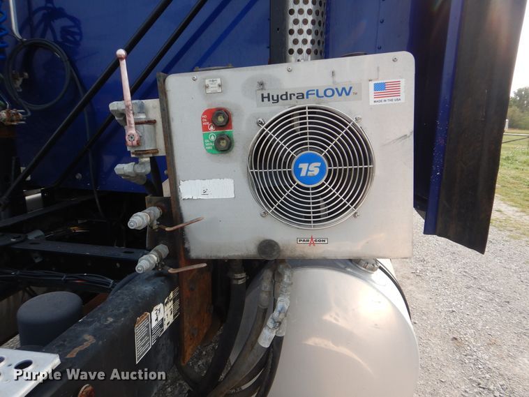 image for item GM9178 2012 Kenworth T660  semi truck