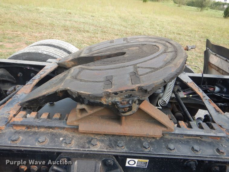 image for item GM9178 2012 Kenworth T660  semi truck