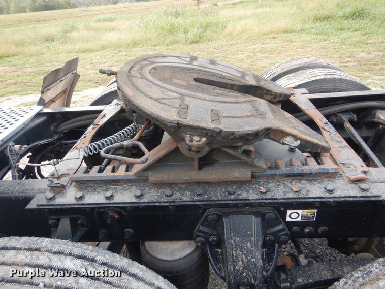 image for item GM9178 2012 Kenworth T660  semi truck