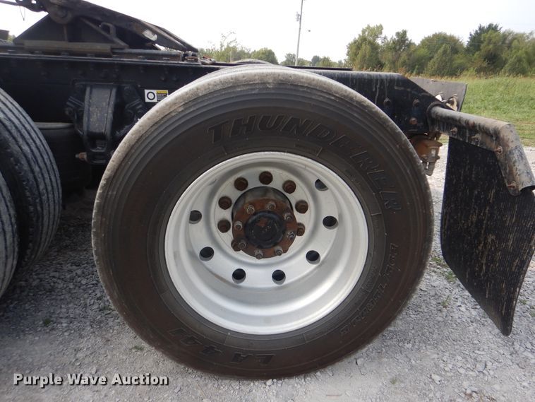 image for item GM9178 2012 Kenworth T660  semi truck