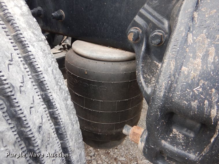 image for item GM9178 2012 Kenworth T660  semi truck