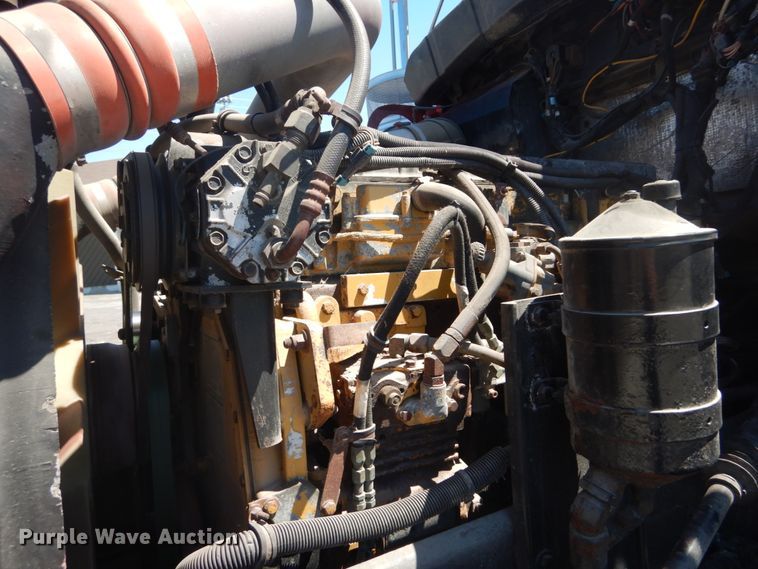 image for item GR9731 2003 Kenworth T800  truck cab and chassis