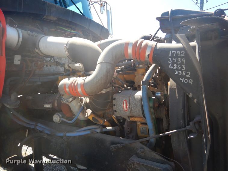 image for item GR9731 2003 Kenworth T800  truck cab and chassis