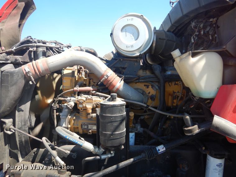 image for item GR9732 2003 Kenworth T800  truck cab and chassis