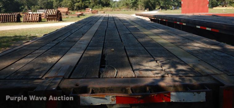 image for item GR9777 1984 Transcraft flatbed trailer