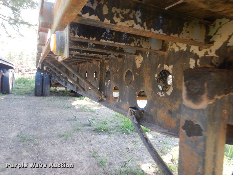 image for item GR9777 1984 Transcraft flatbed trailer