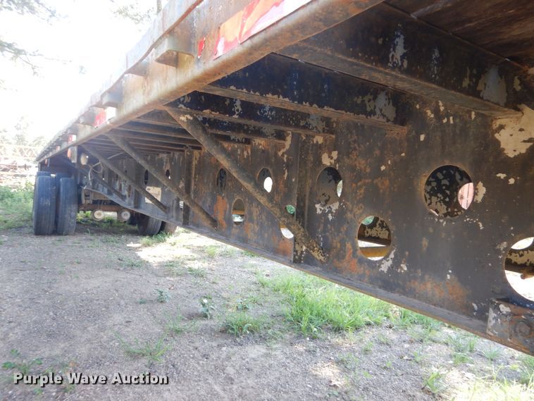 image for item GR9777 1984 Transcraft flatbed trailer