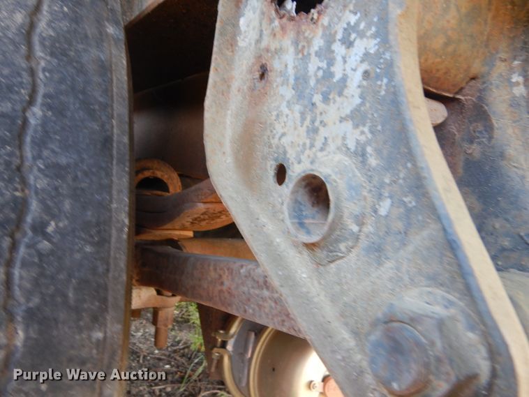 image for item GR9777 1984 Transcraft flatbed trailer