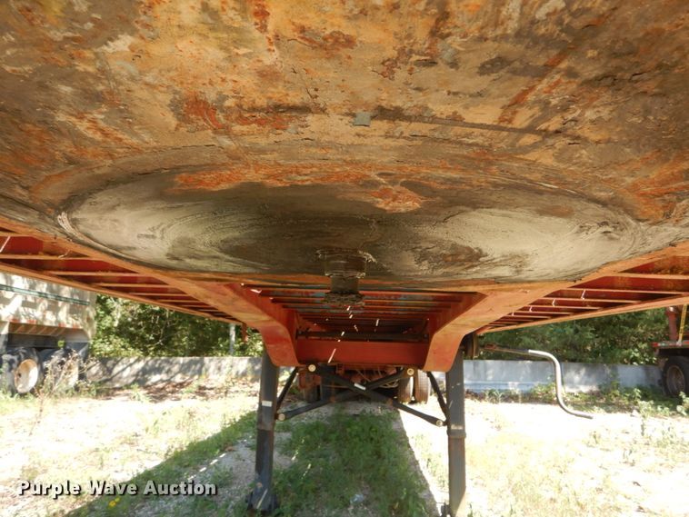 image for item GR9779 1974 Nabors flatbed trailer