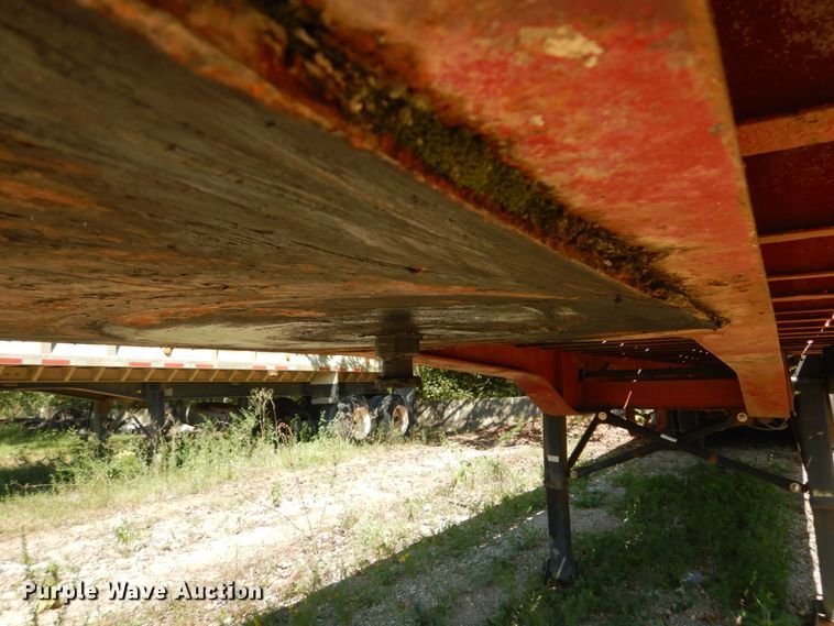 image for item GR9779 1974 Nabors flatbed trailer