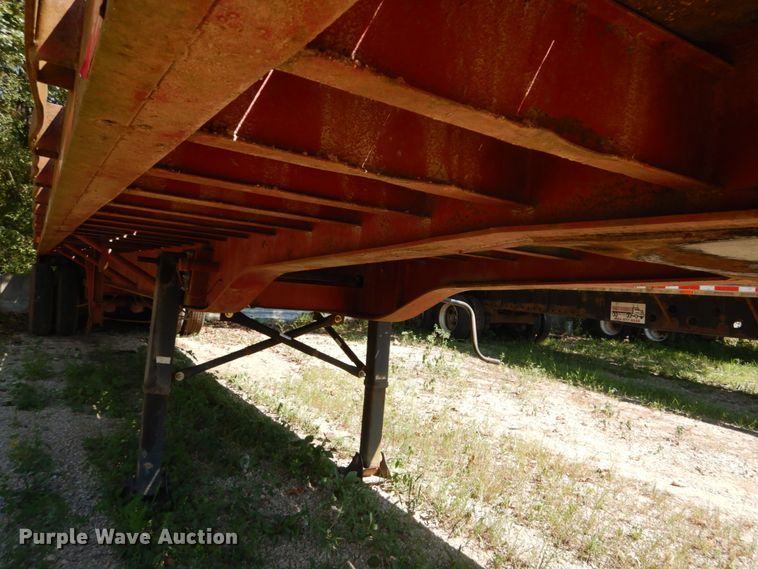 image for item GR9779 1974 Nabors flatbed trailer