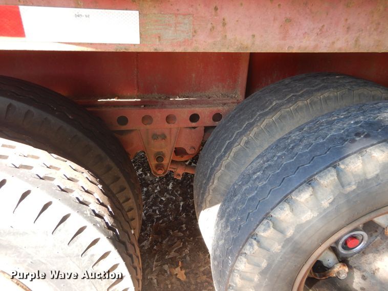 image for item GR9779 1974 Nabors flatbed trailer