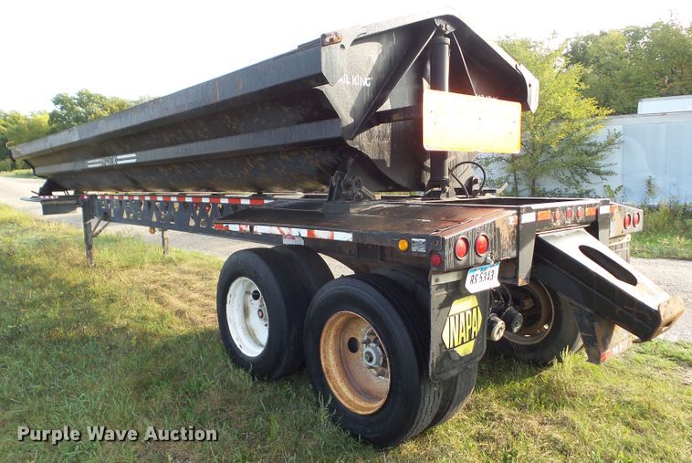 image for item HF9573 2000 Trail King TK60SSD-392 side dump trailer