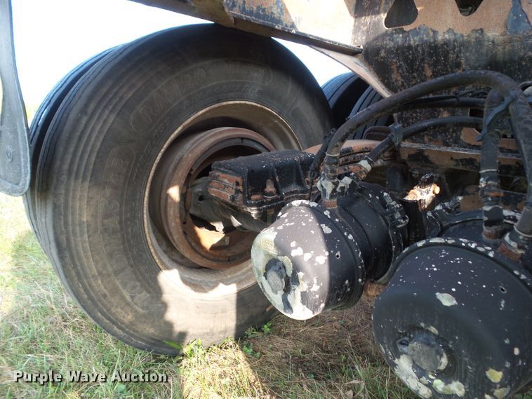 image for item HF9573 2000 Trail King TK60SSD-392 side dump trailer