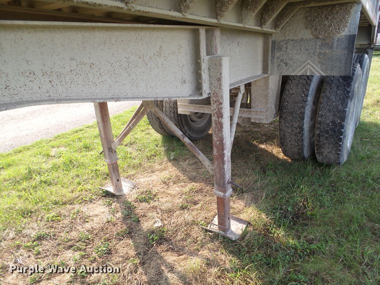 image for item HF9574 1996 Benson end dump trailer