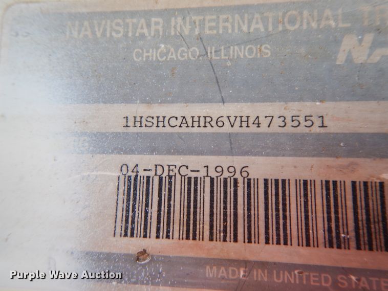 image for item HJ9640 1997 International 8100  truck cab and chassis