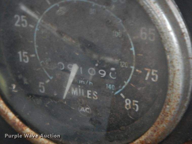 image for item HJ9642 1983 GMC Brigadier  semi truck