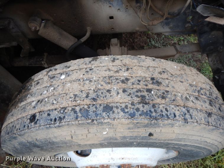 image for item HJ9642 1983 GMC Brigadier  semi truck