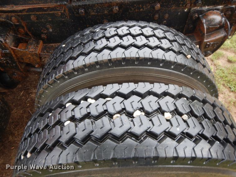 image for item HJ9642 1983 GMC Brigadier  semi truck