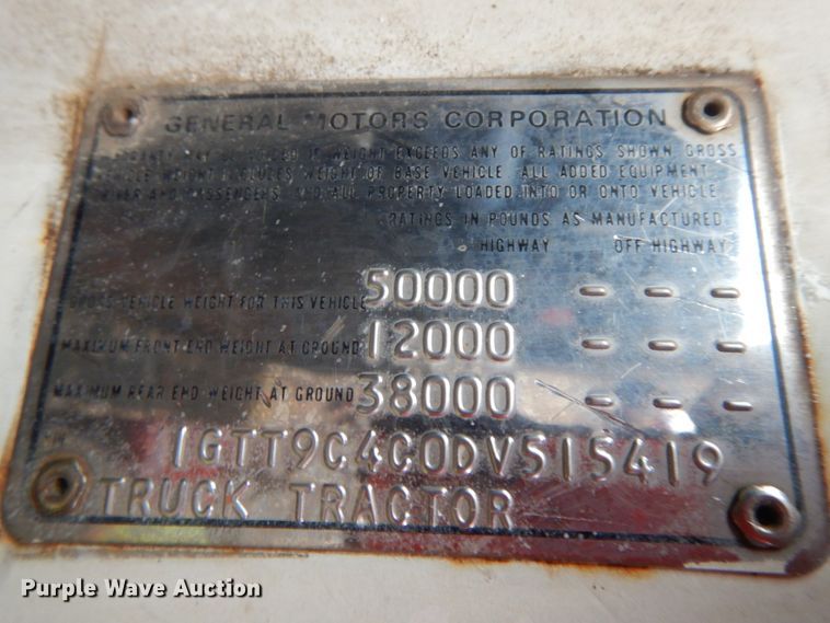 image for item HJ9642 1983 GMC Brigadier  semi truck