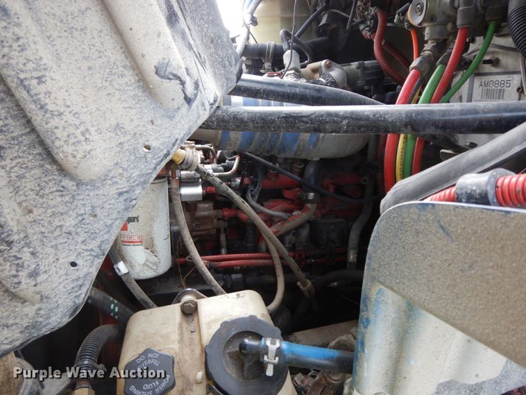 image for item HJ9667 2009 Freightliner Business Class M2  truck cab and chassis