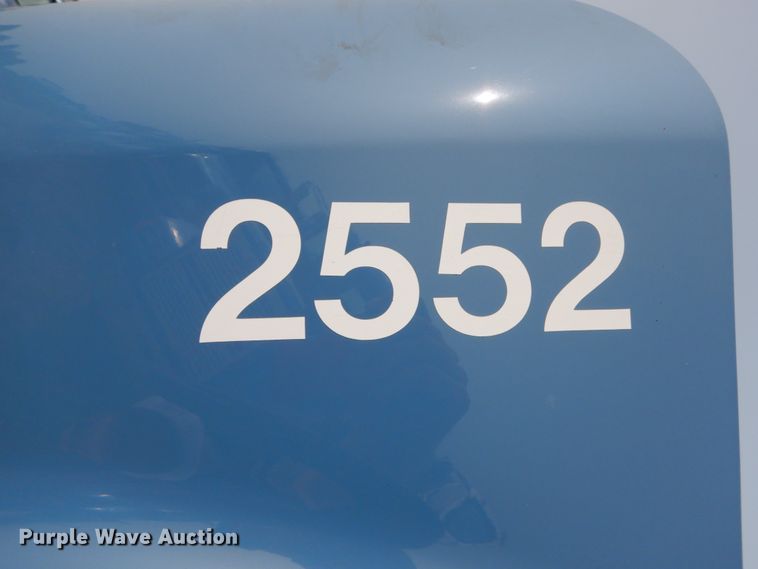 image for item HJ9668 2015 Freightliner M2  truck cab and chassis