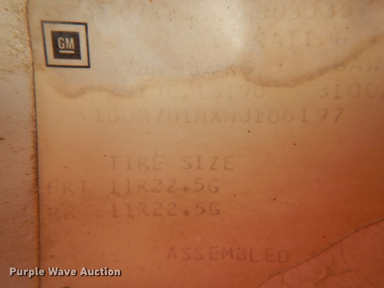 image for item HJ9670 1992 Chevrolet Kodiak C5500  truck cab and chassis