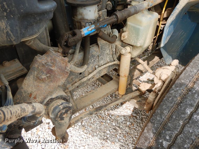 image for item HJ9671 2005 International 4300  truck cab and chassis