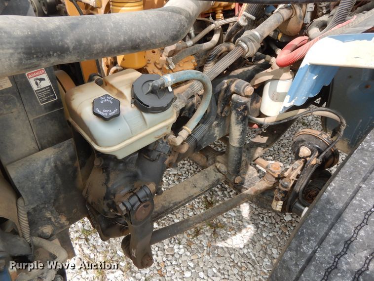 image for item HJ9672 2007 Freightliner Business Class M2  truck cab and chassis