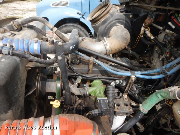 image for item HJ9673 2008 Kenworth T300  truck cab and chassis