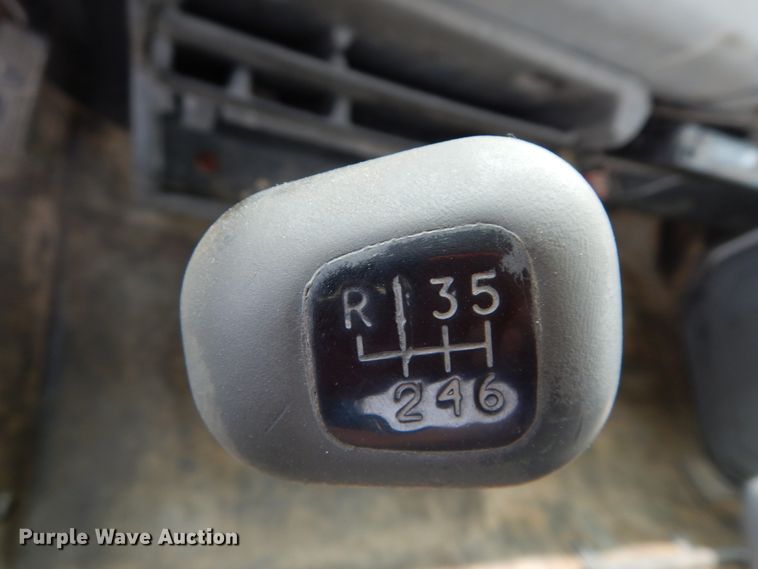 image for item HJ9676 1997 Freightliner FL70  truck cab and chassis