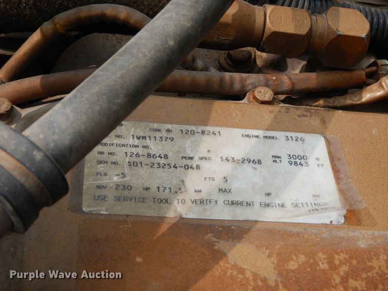 image for item HJ9676 1997 Freightliner FL70  truck cab and chassis