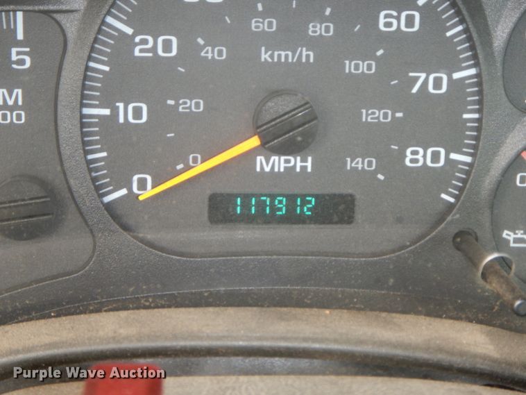 image for item HJ9678 2008 Chevrolet C8500  truck cab and chassis