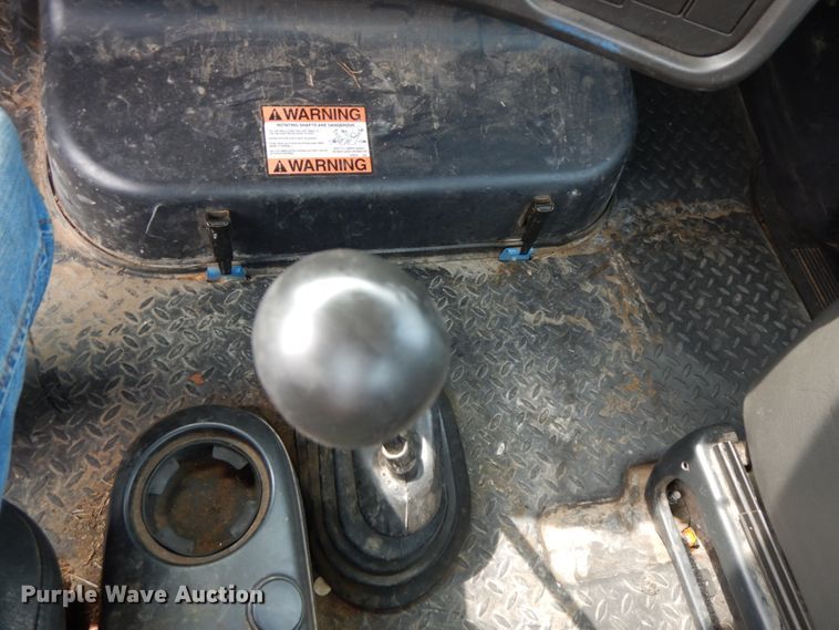 image for item HJ9678 2008 Chevrolet C8500  truck cab and chassis