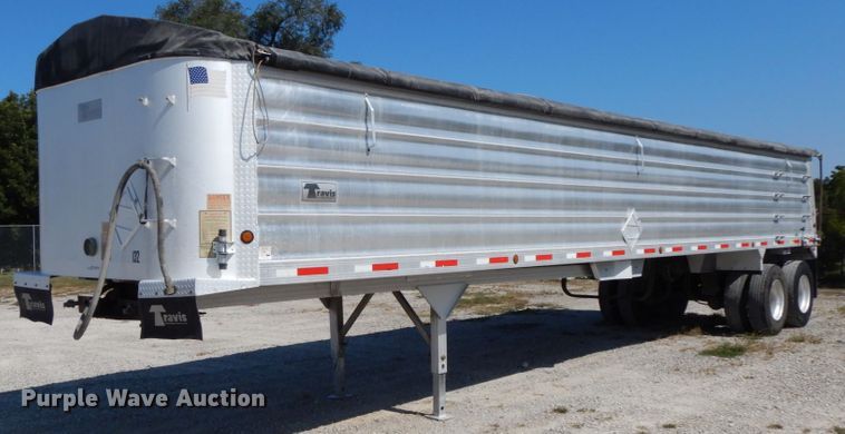 image for item HJ9720 2008 Travis end dump trailer