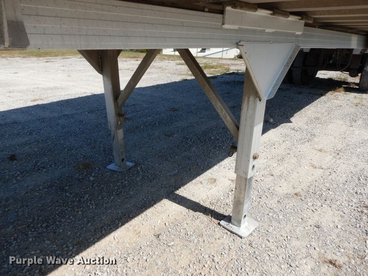 image for item HJ9720 2008 Travis end dump trailer