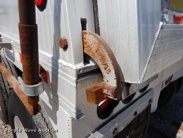 image for item HJ9720 2008 Travis end dump trailer