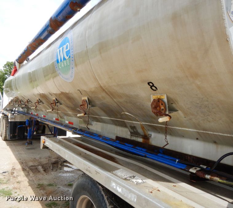 image for item HM9742 2006 Hensley ATL-36-28-8 feed delivery trailer