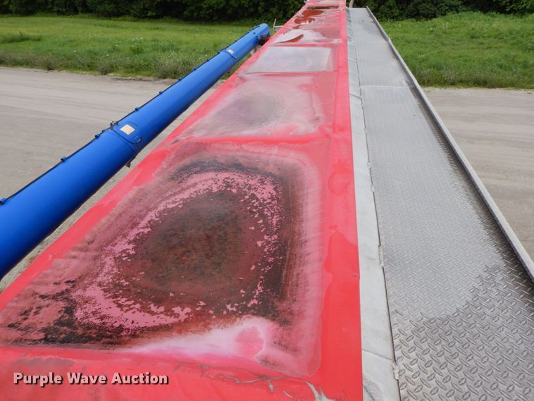 image for item HM9742 2006 Hensley ATL-36-28-8 feed delivery trailer