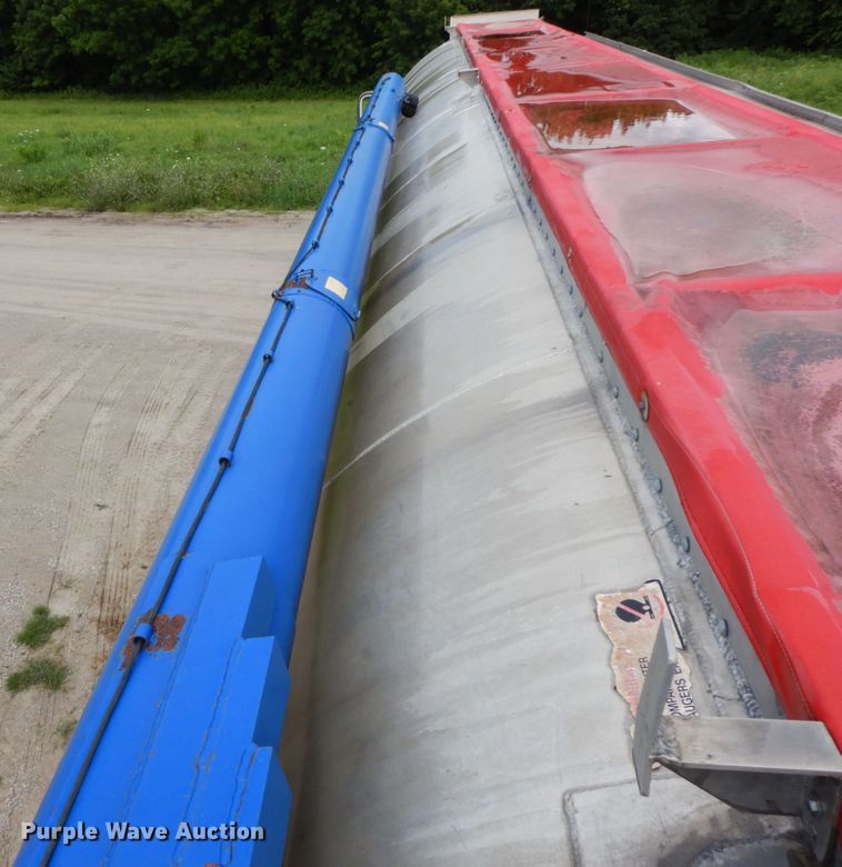 image for item HM9742 2006 Hensley ATL-36-28-8 feed delivery trailer