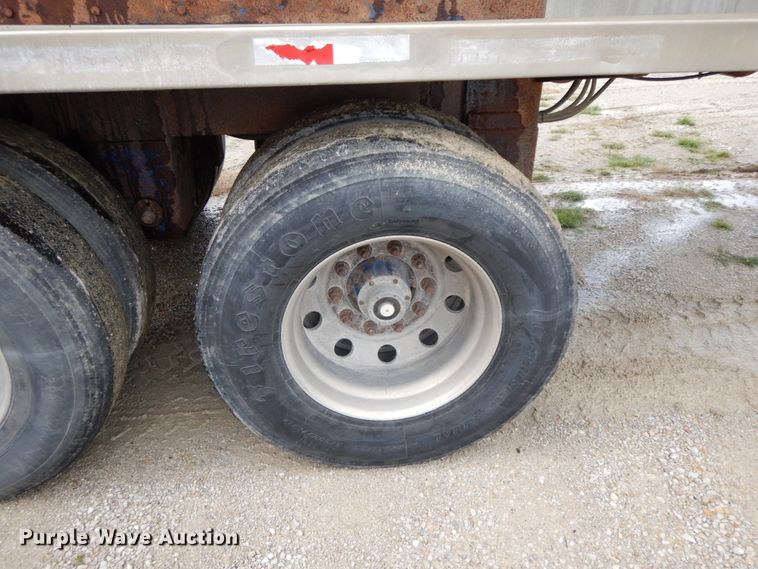 image for item HM9742 2006 Hensley ATL-36-28-8 feed delivery trailer