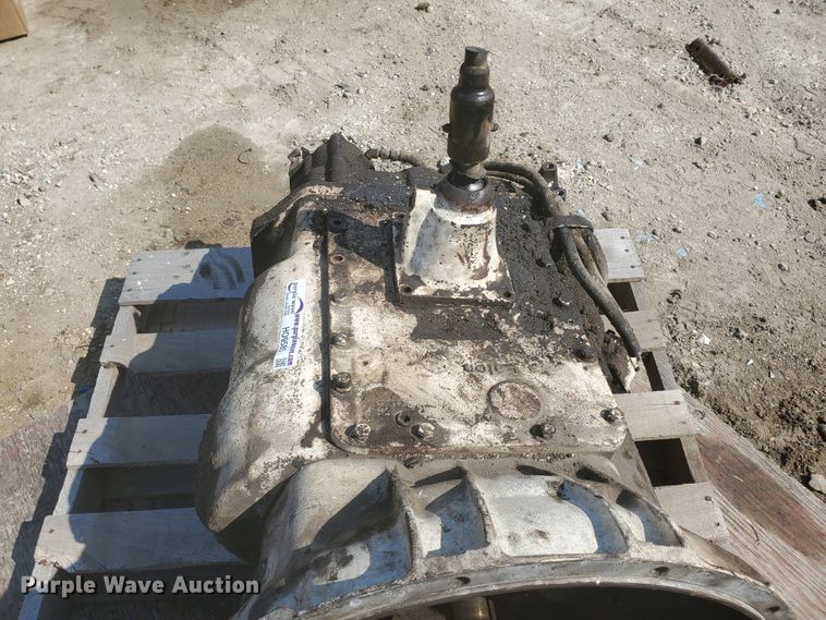 image for item HO9585 Eaton Fuller 15 speed transmission