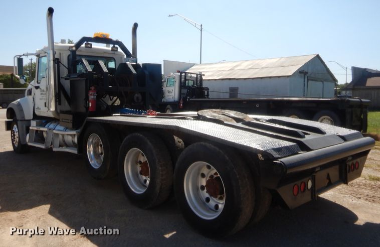 image for item HS9714 2012 Mack GU713  semi truck